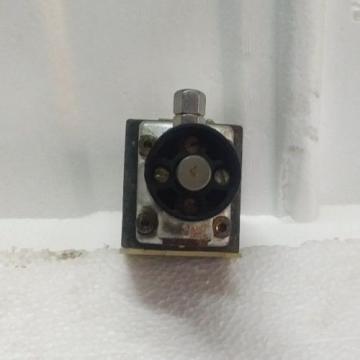 4WMD6D53/F New Rexroth R900416029 Hydraulic  Directional spool valve Rotary Knob
