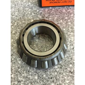 NEW IN BOX  TAPERED ROLLER BEARING 44157X