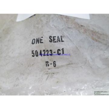 International 504223-C1 Oil Grease Seal Interchange SKF 23645