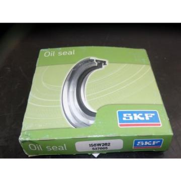 SKF Nitrile Oil Seal Kit, 2.623&#034; x 2.627&#034; x 1.562&#034; x .375&#034; 537005 |7422eJO1