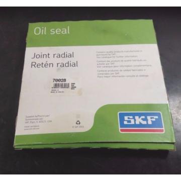 SKF Nitrile Oil Seal, 7&#034; x 8.25&#034; x .625&#034;, QTY 1, 70028 |7125eJN4