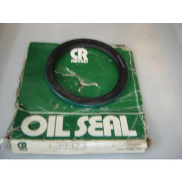 SKF 39932 OIL SEAL 5 IN OD / 4 IN  ID / 3/8 IN TICK NNB