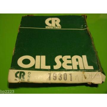 CR INDUSTRIES, SKF SHAFT OIL SEAL 19301, 2&#034; SHAFT, NEW