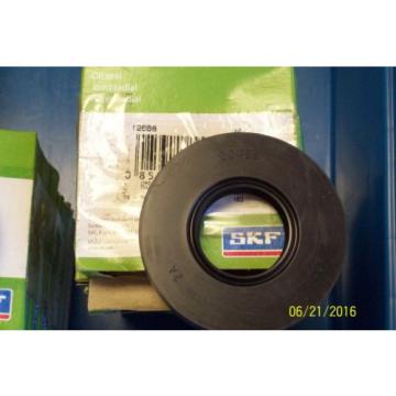 *NEW* SKF or CHICAGO RAWHIDE OIL SEAL 20429, 12668