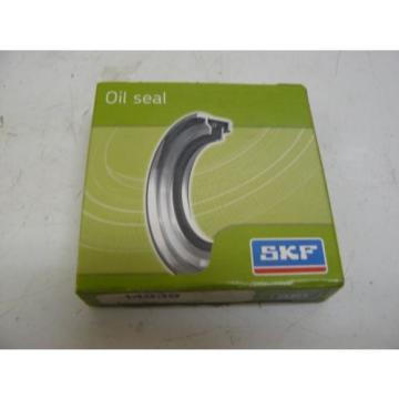 LOT OF 2 NEW SKF 14939 OIL SEAL 1-1/2 X 2-1/4 X 5/16 INCH