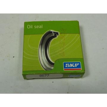 SKF 8677 Oil Seal .875x1.375x .188 Inch ! NEW !