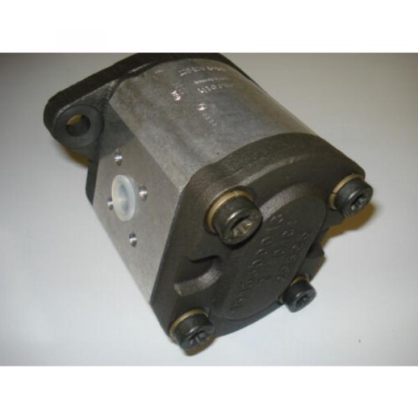 Bosch Rexroth Hydraulic External Gear Pump 0510 625 027 (new) #3 image