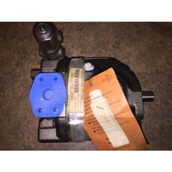Rexroth Hydraulic Pump AA10VS018DR 31RPK C62N00 R910940516 #1 image