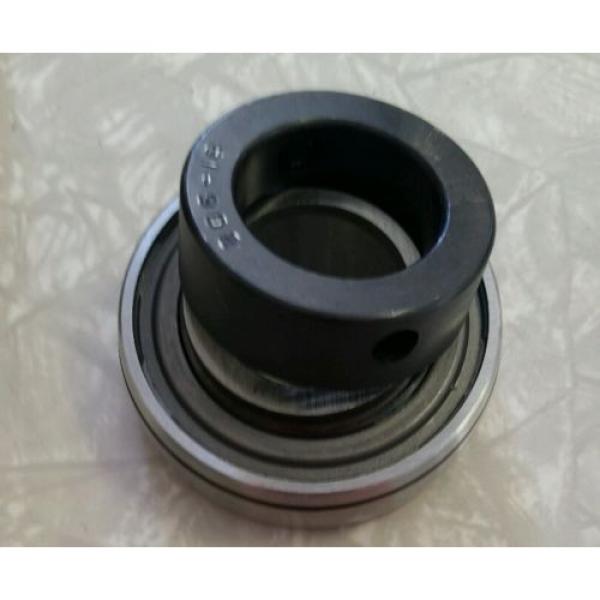 New N2226M Single row cylindrical roller bearings 2526  SA206-18G 1-1/8&#034;  Insert Bearing eccentric locking insert IPTCI #2 image
