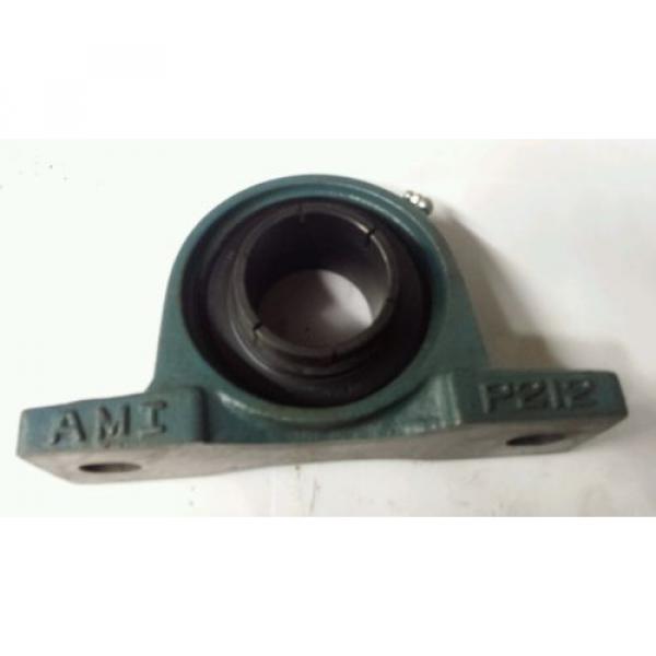 ***Nos***AMI NCF2948V Full row of cylindrical roller bearings (P212)2-3/8&#034; WIDE ECCENTRIC COLLAR PILLOW BLOCK BEARING. #2 image