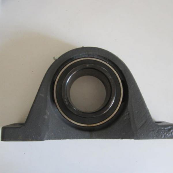 Browning 4030DM Double row angular contact ball bearings 4086130H VPLE-247 2 BOLT Cast Iron Eccentric Locking Pillow Block Bearing New #3 image