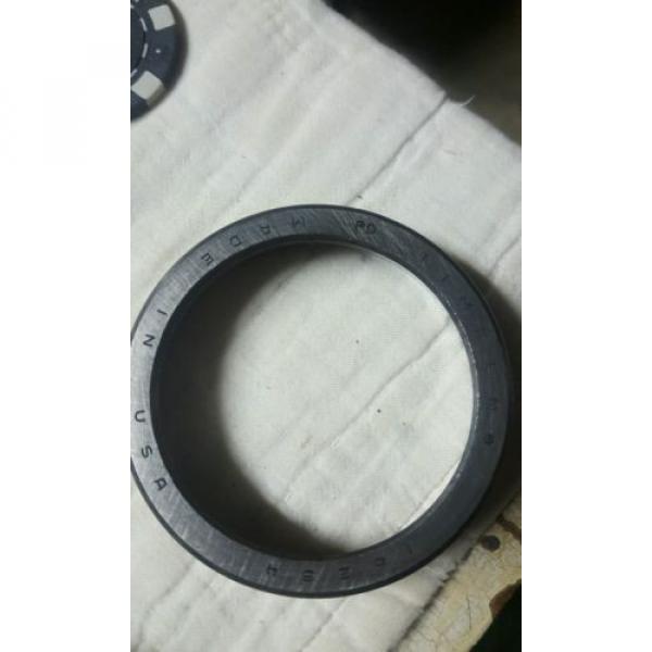  TAPERED ROLLER BEARING - 16284  - NEW #1 image