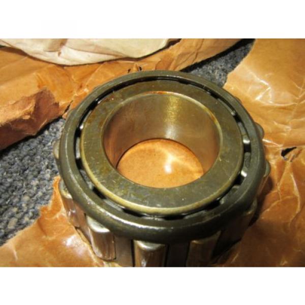 2  TAPERED ROLLER BEARING MILITARY SURPLUS 3110-00-100-0268 527 NEW #3 image