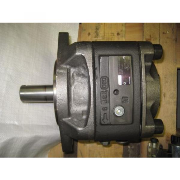 Rexroth &amp; Parker Hydraulic Pump PGH5-30/080RE11VU2 #1 image