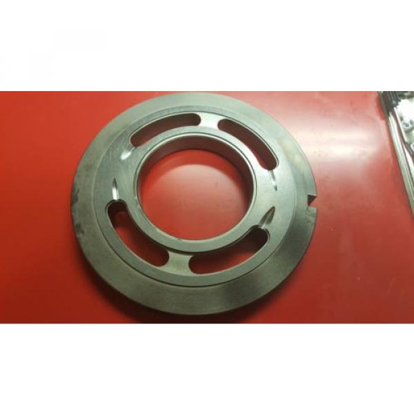 R902210276, 2531812, 00650714/CW,  Rexroth Connection Lens Plate, AA4VG125-32R #1 image