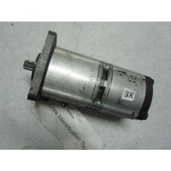 Tandem Hydraulic Pump   0517765301 fits New Holland TL70A, TL80A #4 image