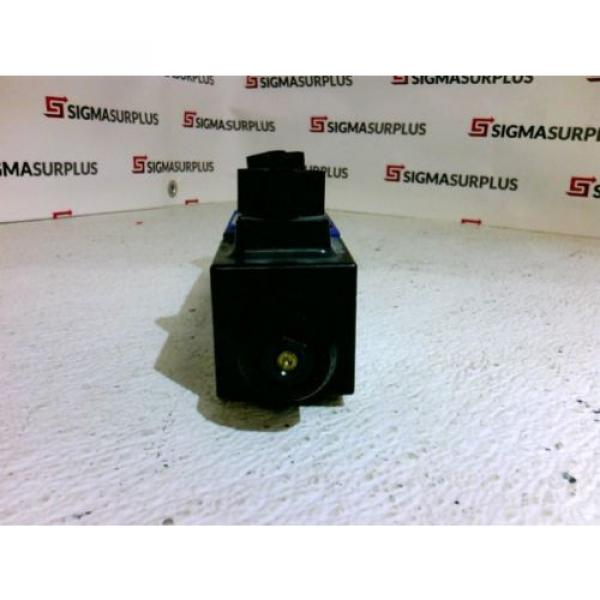 Rexroth R978017735 4WE 6 D62/OFEW1 10N9K4/62 Hydraulic Directional Valve #2 image