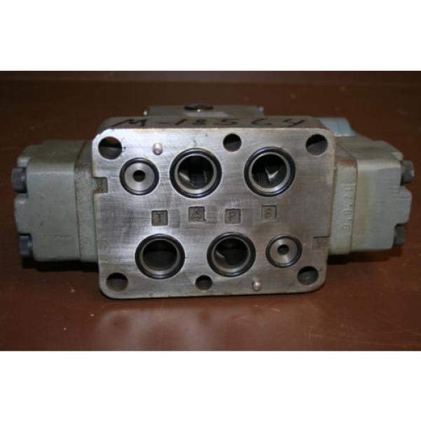 Directional control valve 4way Hydraulic 24V 4WEH20HD6.0/G24NETS Rexroth Unused #4 image