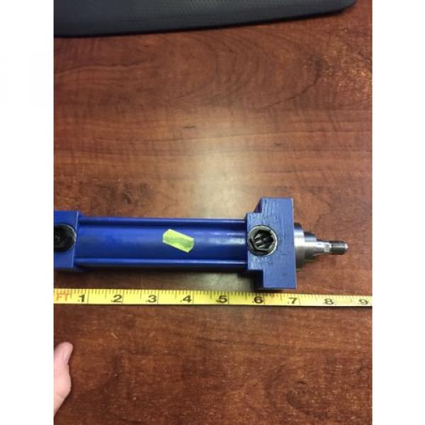 (New)Rexroth Hydraulic tie-rod cylinder RD17039 / CD/T3/ME5/32/14/100/F/1 #6 image