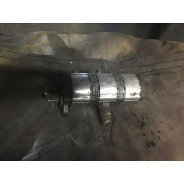 Mini Digger Rexroth Hydraulic Pump - MNR151822670 JCB 8014 (1) #1 image