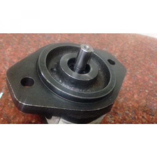YUKEN Hydraulics Gear Pump PGO-160-S-1-P-B-R #2 image