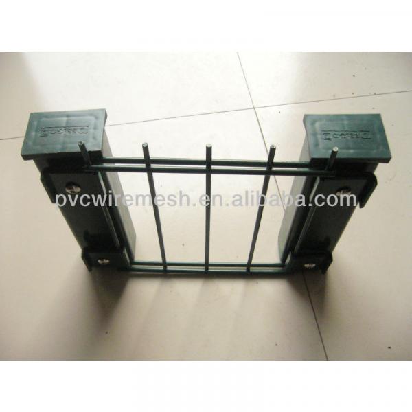 wholesale Powder Coated CE&amp;ISO certificated Wire Fence(professional manufacturer) #1 image