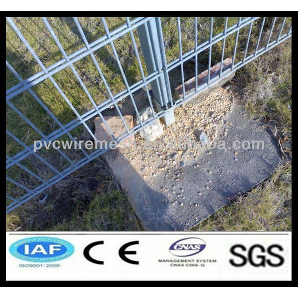 wholesale Powder Coated CE&amp;ISO certificated Wire Fence(professional manufacturer) #3 image