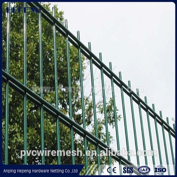 Alibaba gold supplier welded steel double wire fence #4 image