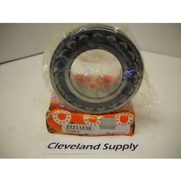 FAG 22211ESK SPHERICAL ROLLER BEARING NEW CONDITION IN BOX #1 image