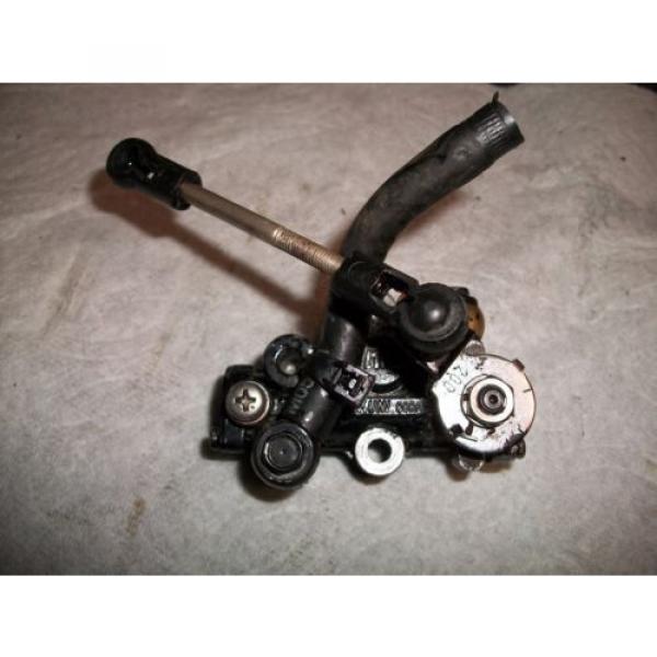1983  Mercury 150 hp V6 Outboard Motor  Injector Oil Pump #1 image