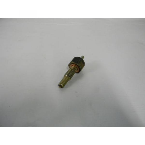 #M5272 MAZDA RX8 231PS 2004 OIL INJECTOR #3 image