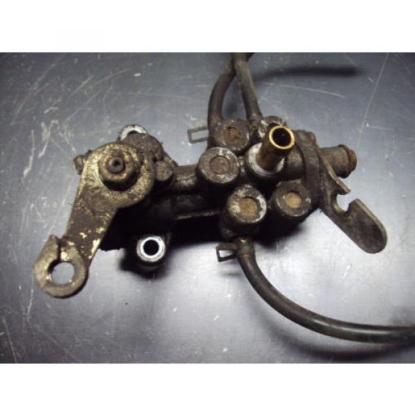 97 1997 POLARIS 580 XLT SNOWMOBILE ENGINE OIL PUMP INJECTION MOTOR INJECTOR #2 image