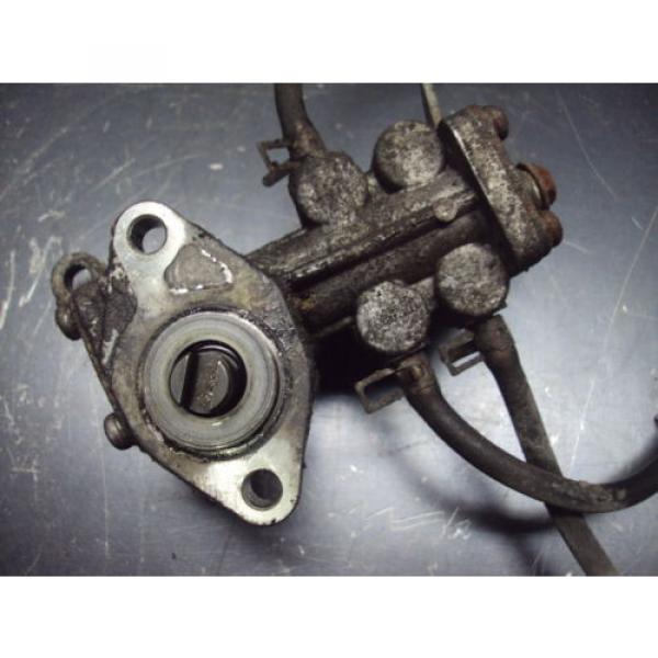 97 1997 POLARIS 580 XLT SNOWMOBILE ENGINE OIL PUMP INJECTION MOTOR INJECTOR #3 image