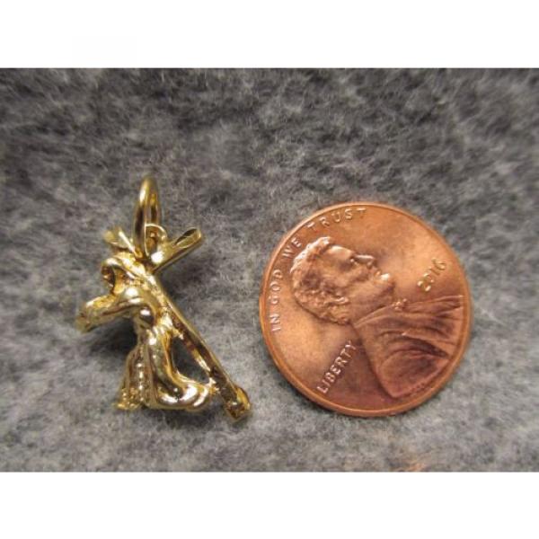 Religious   Christian Pendant Jesus Bearing A Cross Gold Plated Small 3/4&#034; Tall #1 image