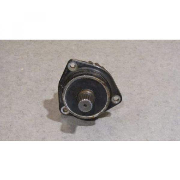 1985    HONDA ATC250SX TRANSMISSION CROSS BEARING HOLDER GEAR MAY FIT OTHER YEARS #2 image