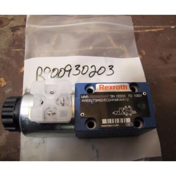 NEW - Rexroth Hydraulic Directional Control Valve, R900930203 #1 image