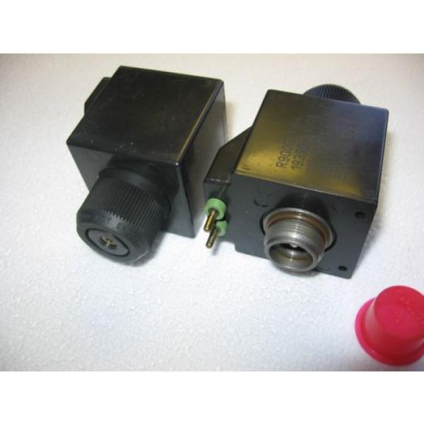 Lot of 2) Bosch Rexroth R900545656 Hydraulic Control Valve Solenoid 110/20/50/60 #3 image