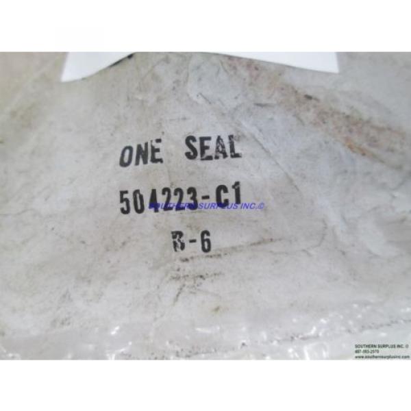 International 504223-C1 Oil Grease Seal Interchange SKF 23645 #2 image