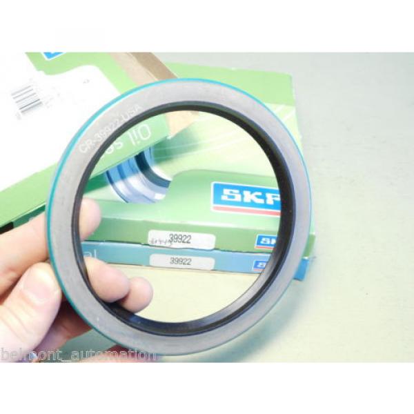 BRAND NEW - LOT OF 3x PIECES - SKF 39922 Oil Seals #2 image