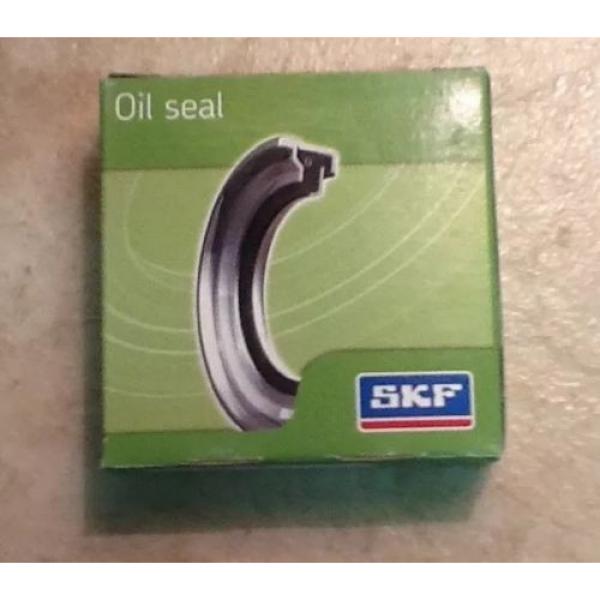 NEW SKF OIL SEAL NEW GREASE SEAL  13552 FREE SHIPPING #1 image
