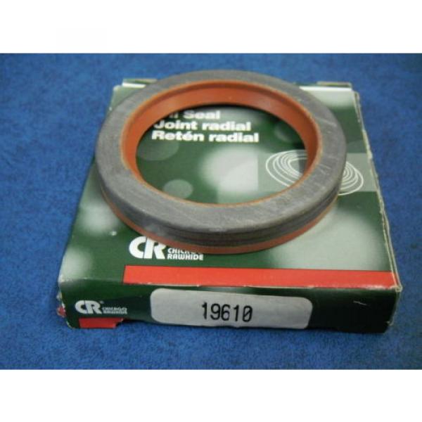 SKF CR 19610 Chicago Rawhide Oil Grease Seal #2 image
