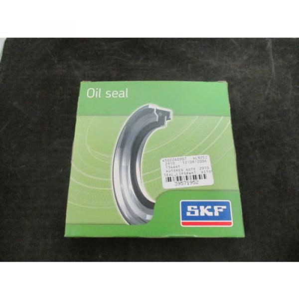 New SKF Oil Seal - 52443 (Lots of 2) #5 image