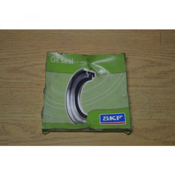 SKF locknut washer with 1 1/4 &#039;&#039; sleeve and 49966 oil seal #2 image