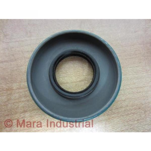 SKF 7628 Oil Seal (Pack of 3) #3 image