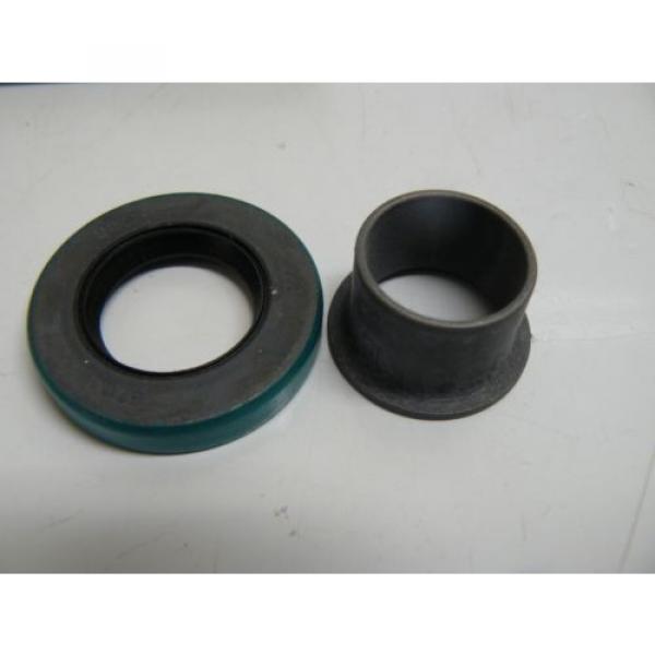 NEW SKF 075W150-537000 OIL SEAL AND SLEEVE KIT #2 image