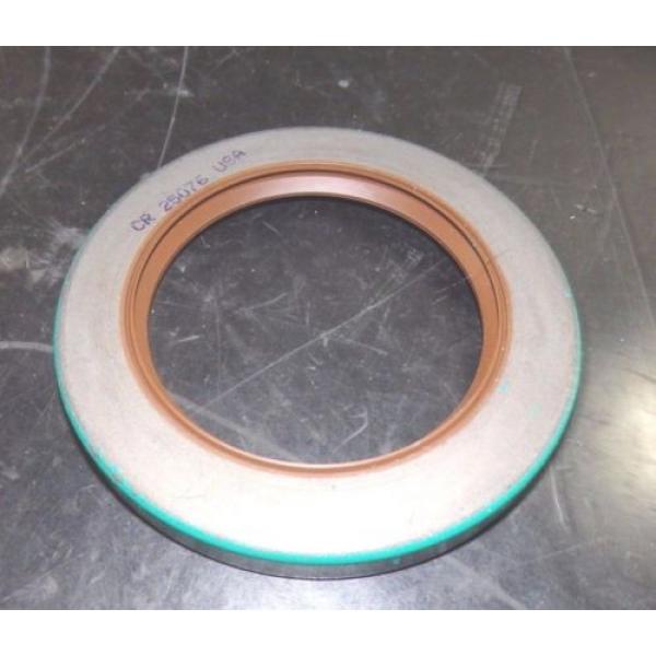 SKF Fluoro Rubber Oil Seal, QTY 1, 2.5&#034; x 3.623&#034; x .375&#034;, 25076 |4510eJN4 #2 image