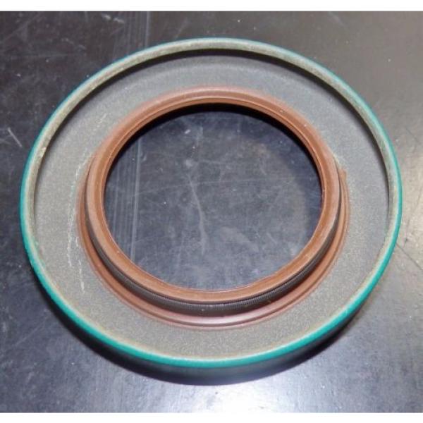 SKF Fluoro Rubber Oil Seal, 1.5&#034; x 2.374&#034; x .3125&#034;, QTY 1, 14992, 3377LJO2 #1 image
