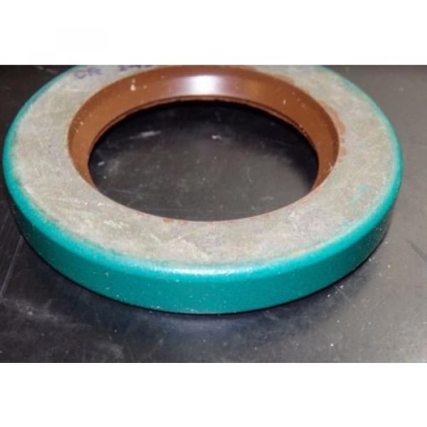 SKF Fluoro Rubber Oil Seal, 1.5&#034; x 2.374&#034; x .3125&#034;, QTY 1, 14992, 3377LJO2 #3 image