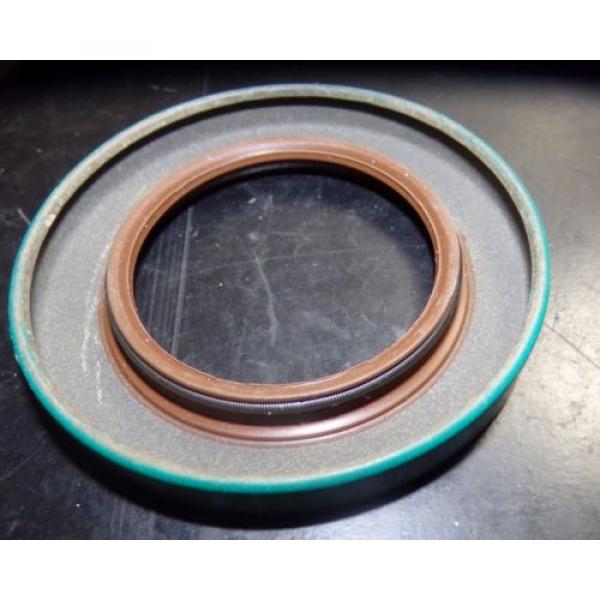 SKF Fluoro Rubber Oil Seal, 1.5&#034; x 2.374&#034; x .3125&#034;, QTY 1, 14992, 3377LJO2 #4 image