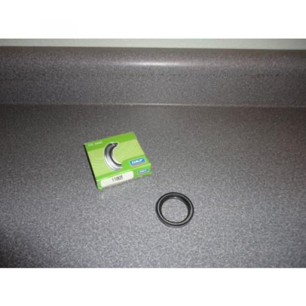 New SKF Grease Oil Seal 11065 #1 image